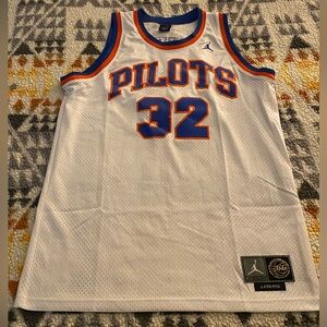 Jordan Brand retro St. Joseph’s Pilots Jason Kidd high school jersey men sz L